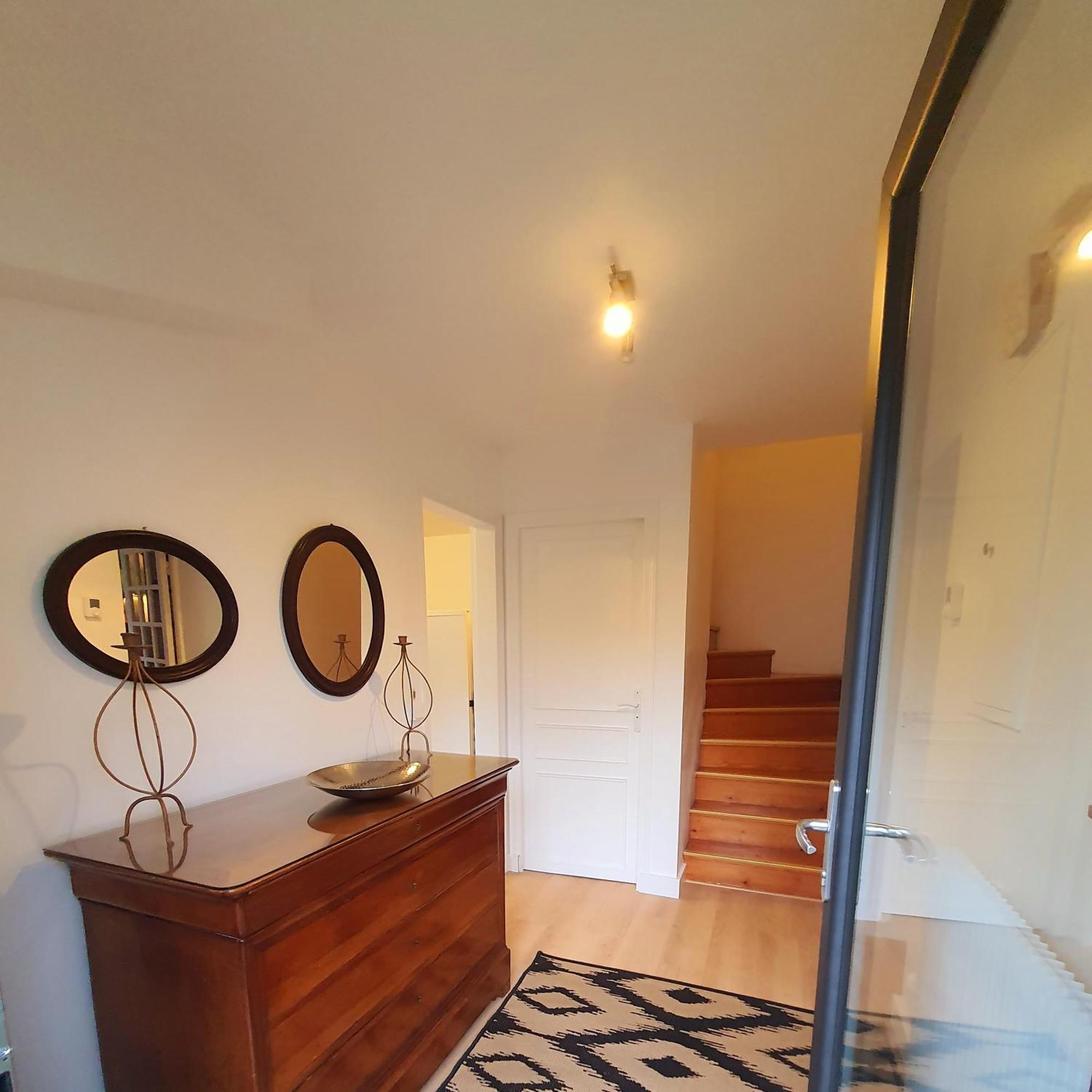 Chambre Paisible Chez L'Habitant En Rez De Chaussee Avec Salle D'Eau 10 Min Gare Et Centre Ville Evreux Ngoại thất bức ảnh